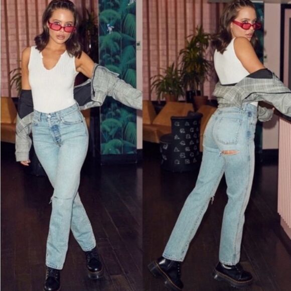 Revice Ex boyfriend Player one Straight Leg Jean Butt rip Size 26 Lightwash - Picture 1 of 8